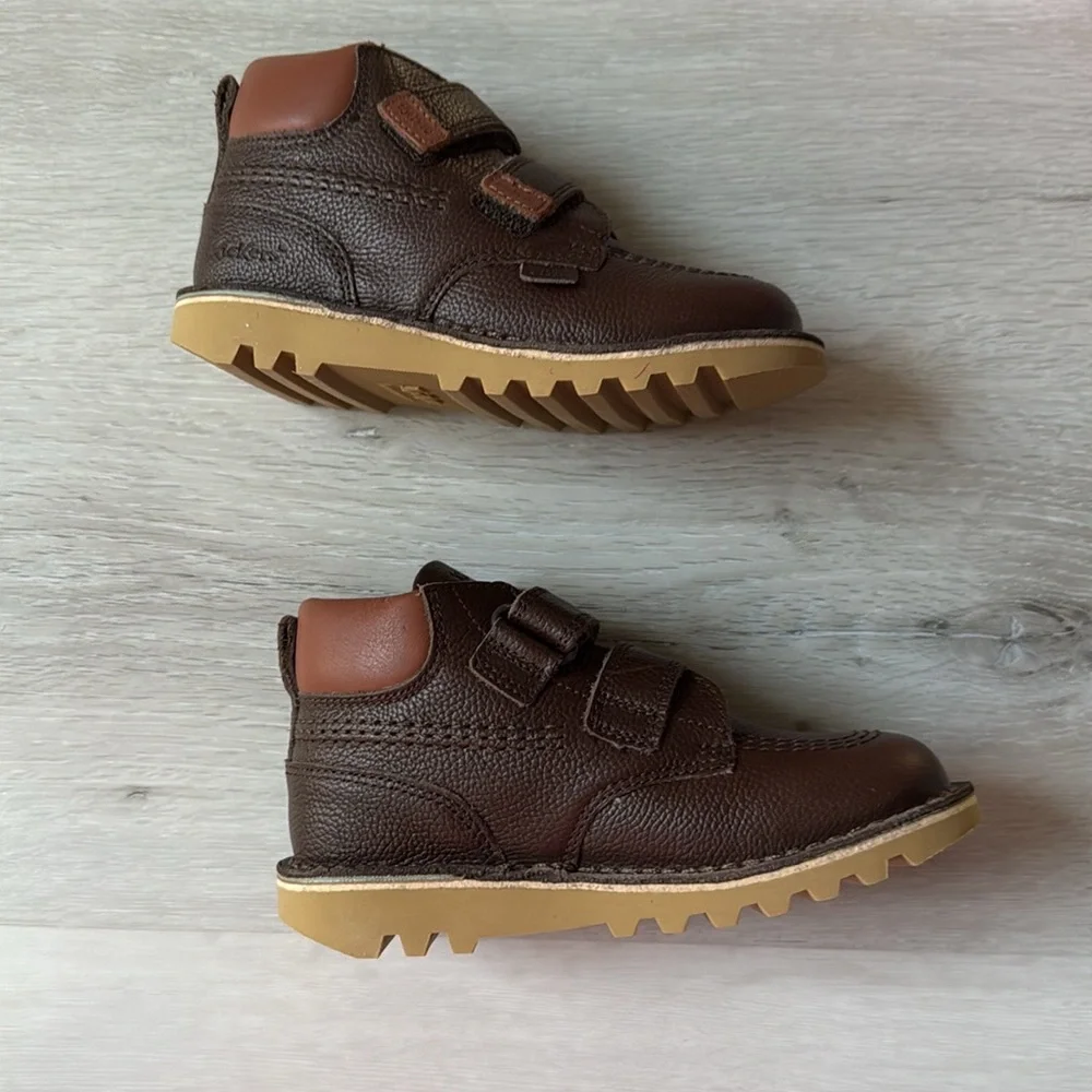 Kickers leather nwt